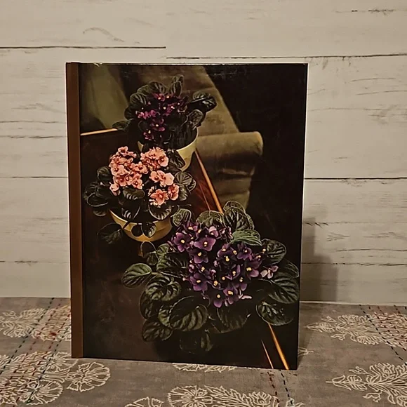 Vintage | Pair of Time-Life Houseplant Encyclopedia Books - Picture 6 of 8